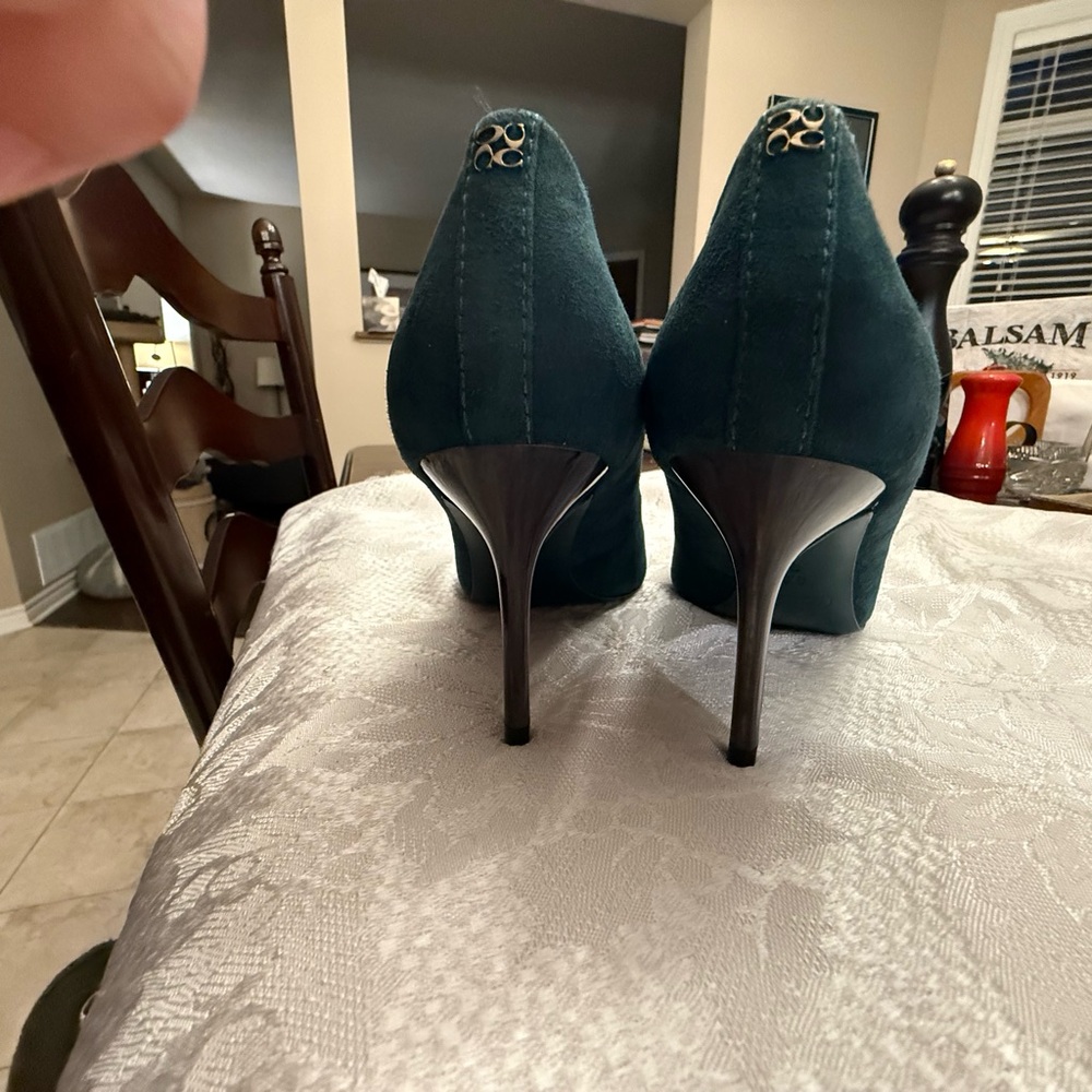 Coach Teal Suede Women's Pumps - Picture 13 of 13